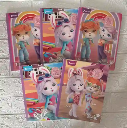 Cuaderno Cocido 100h Cuadros Niña Peluches Con Stickers Y Aroma