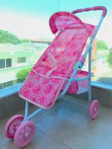 Coche Para Muñecas Happy Metálico 3 Ruedas