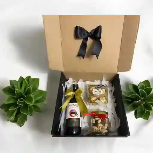 Elegante Detalle Ancheta Brindis Y Algo Mas Amor Y Amistad San Valentin