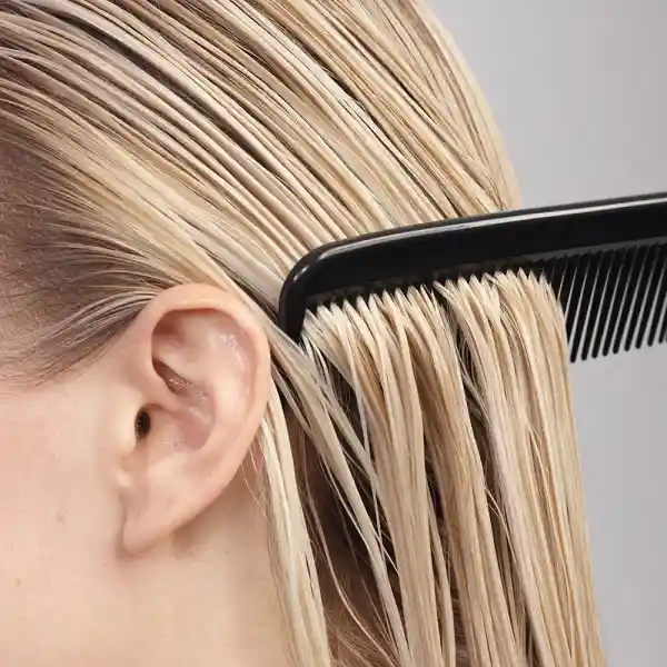 Tratamiento Wella Ultimate Repair Leave In 140ml