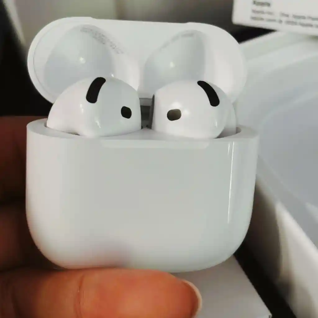 Airpods 4 / Contramarcados 1.1 | Audifonos Bluetooth