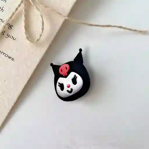 Protector De Cable Kuromi Sanrio