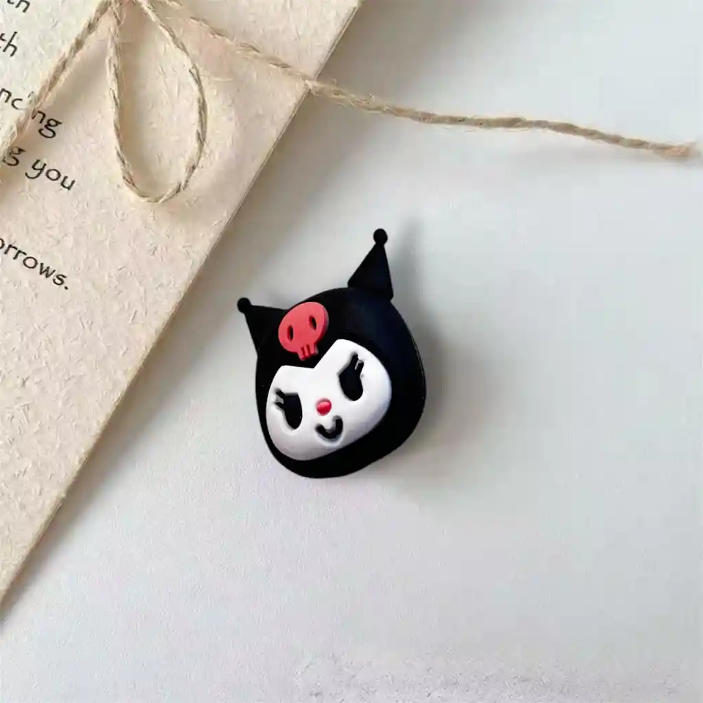 Protector De Cable Kuromi Sanrio