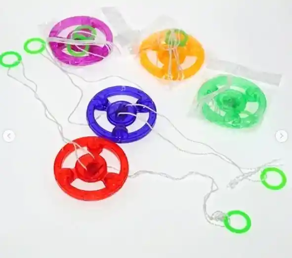 Juego X4 Zumba Zumba Niños Pita Circulo Juguete De Rueda Giratoria Luminosa Para Niños, Juguete Colorido, Volante De Inercia De Alambre, Línea De Tracción Flash, Silbato De Volante Led.