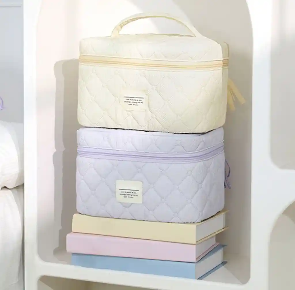 Cosmetiquera Cuadrada Maquillaje Aseo Estuche Viaje Neceser Suave