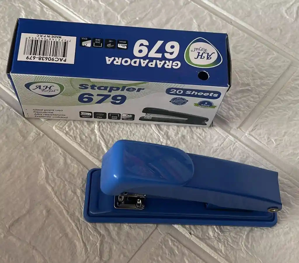 Cosedora O Grapadora Ah Royal 679