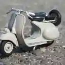 Moto De Colección A Escala Coleccionable Vespa
