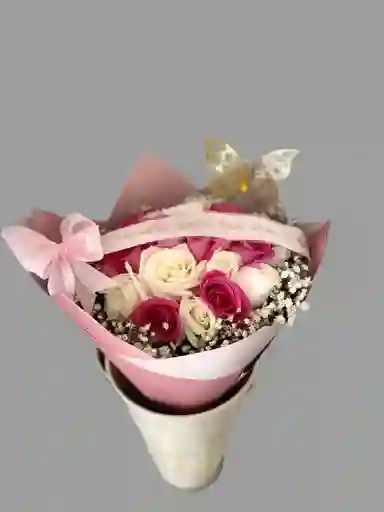 💐 Ramo De Flores Bouquete Buchon 25 Rosas En Dos Tonos