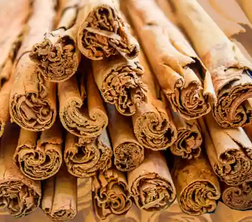 Canela En Astilla