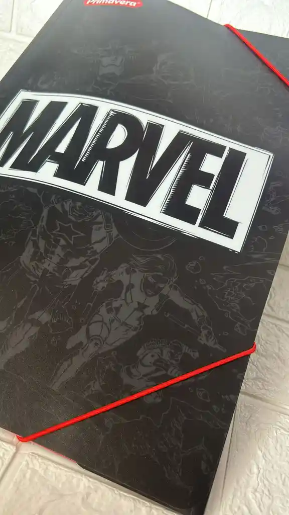 Carpeta Plastica Resorte Primavera Oficio Marvel