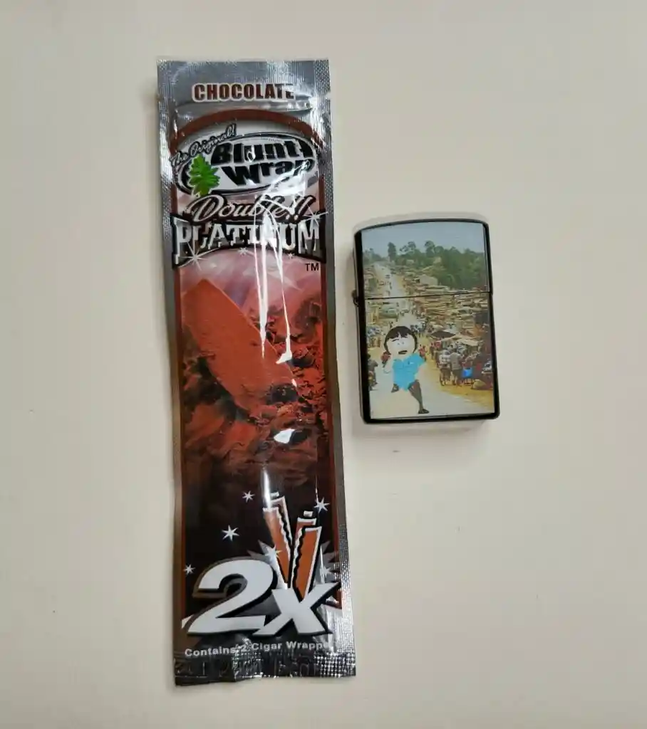 Combo: Rolling Papers+zippo