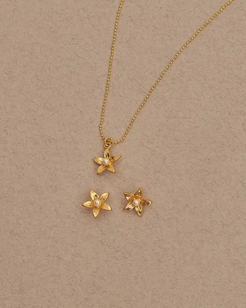 Luna Mar Set De Collar Macarena Dorado
