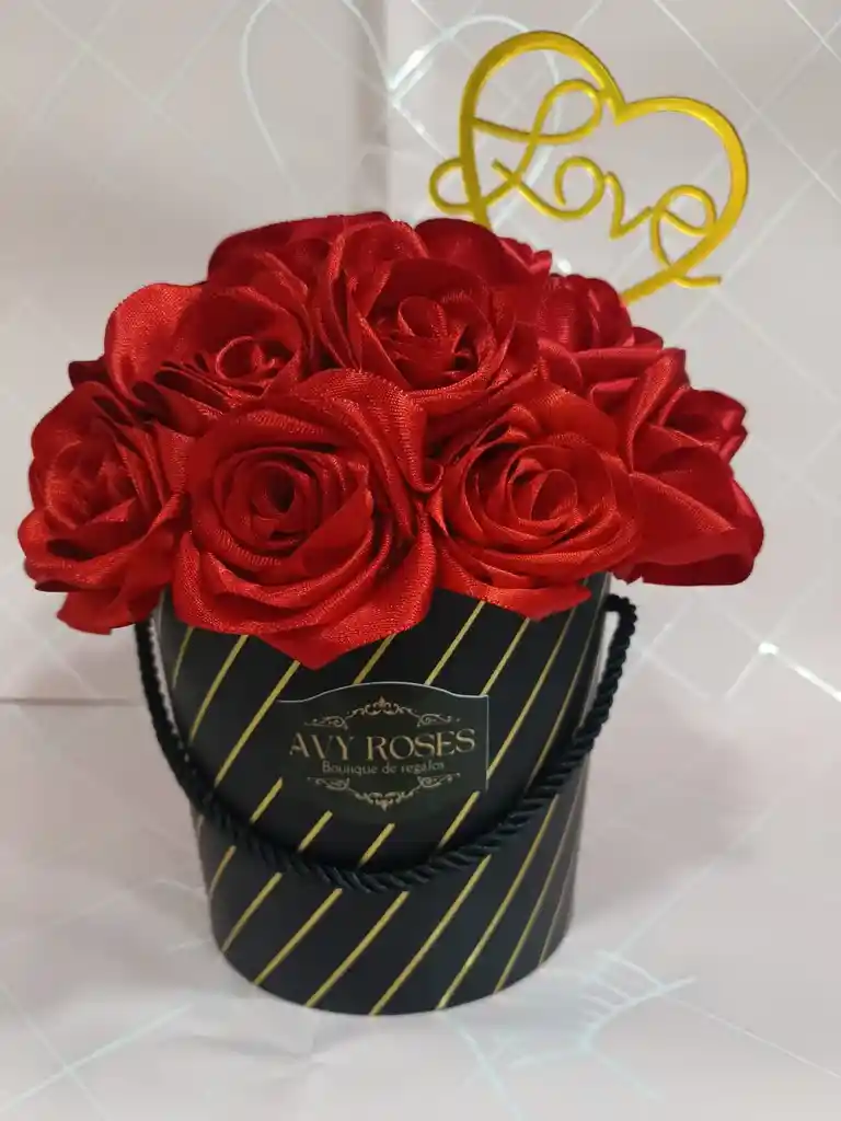 Bouquet De Rosas Eternas ( 30 Rosas) (día De La Madre)