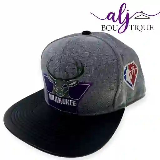 Gorra Cachucha Gris Claro Milwa Ukee Replica Triple A