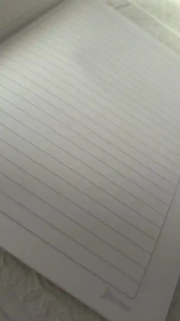 Cuaderno Cocido 100h Linea Niña Norma Sencillo