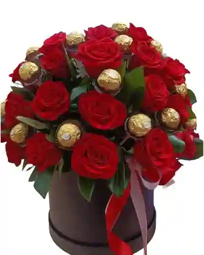 Caja Rosas Rojas Y Chocolates Para Tu Amor