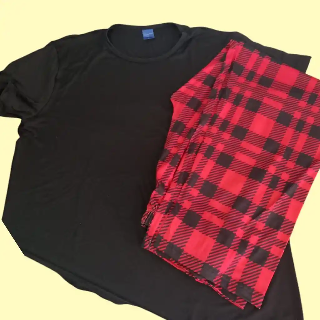 Pijama Bermuda Hombre Roja Talla M