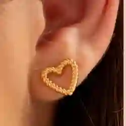 Ave María Aretes Corazón Gold
