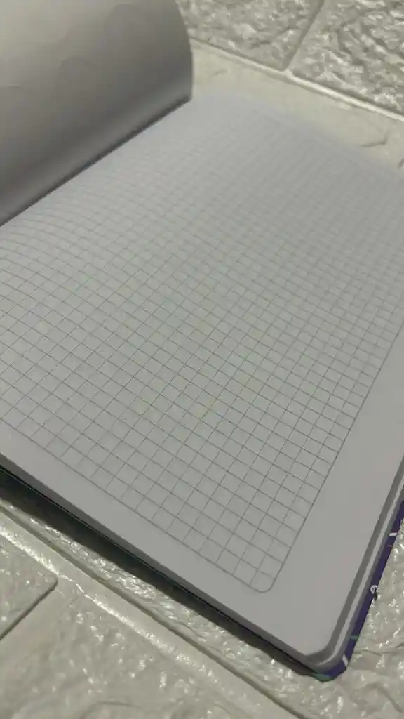 Cuaderno Cocido 50h Cuadros Niña Torreon Con Stickers
