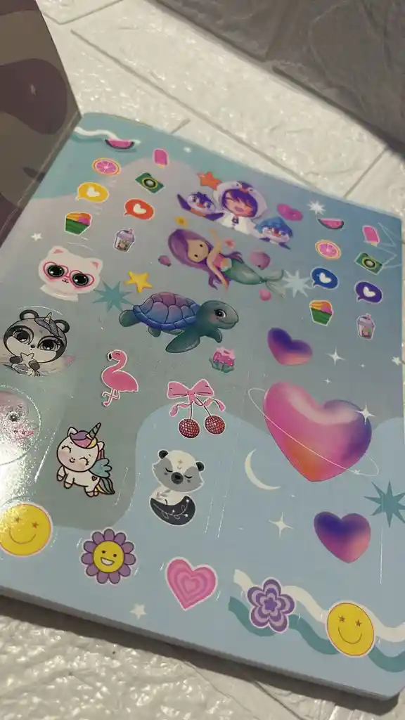 Cuaderno Cocido 100h Cuadros Niña Con Stickers Summer Norma