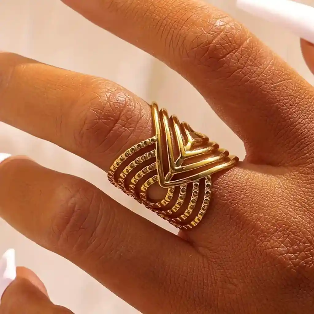 Anillo Lineas Dorado