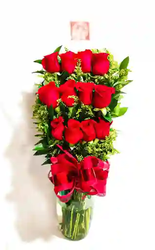 Florero Con Rosas Rojas