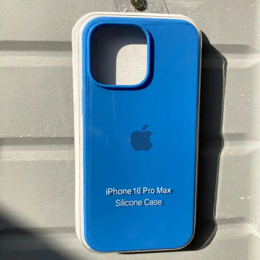 Forro Iphone 16 Pro Max / Silicona Azul