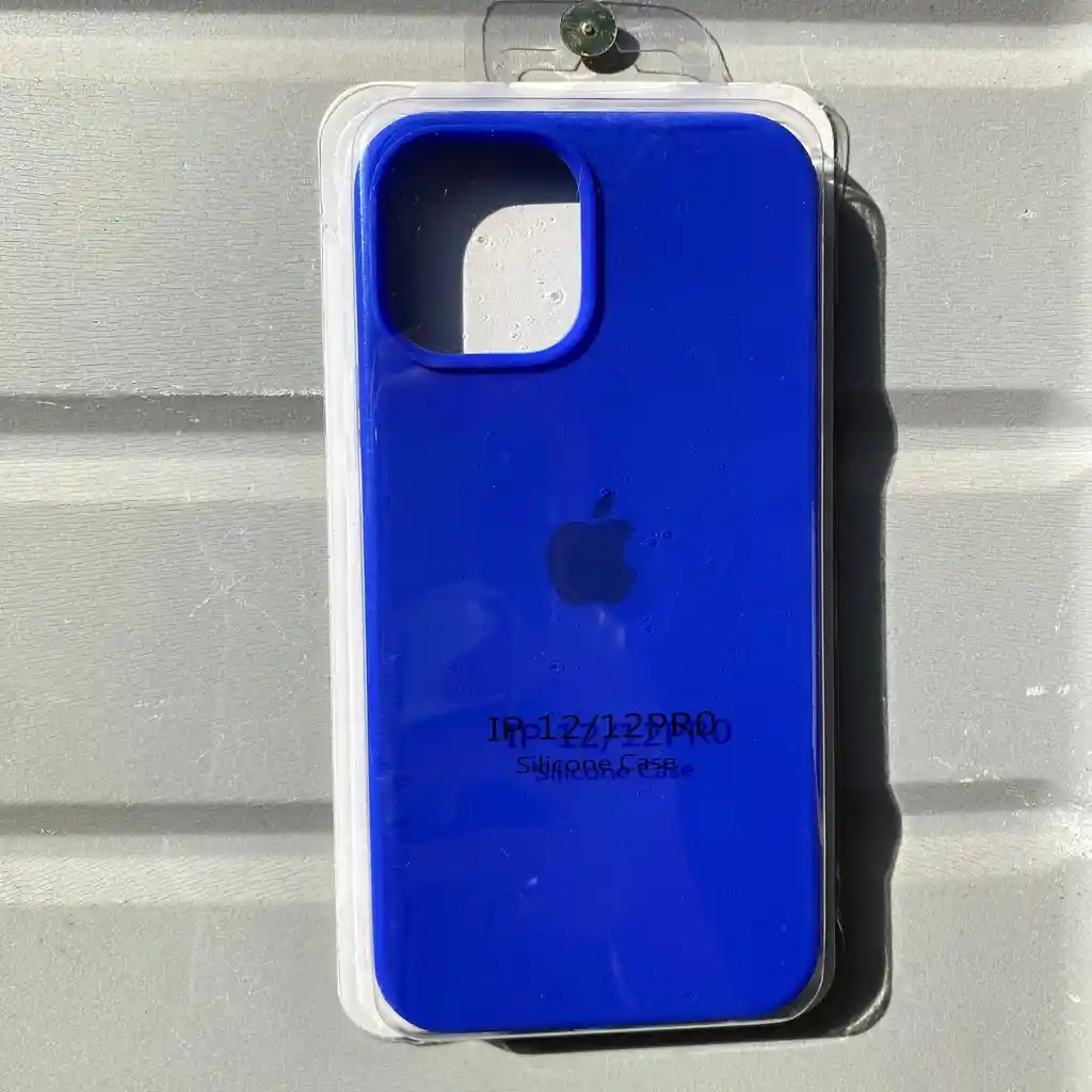 Forro Iphone 12 / 12 Pro / Silicona Azul