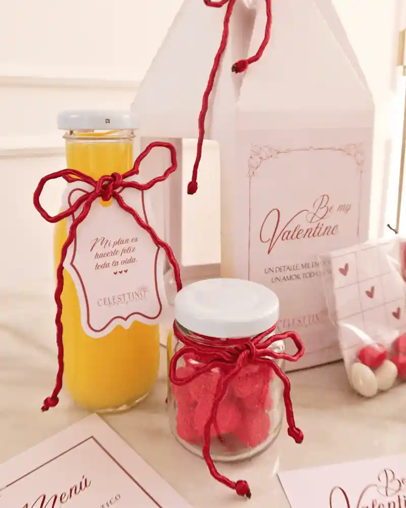 Ancheta Económica Saint Valentines Day, Elegante En Cajita, Dulces, Jugo De Naranja