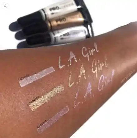 Iluminador Líquido L.a Girl Pro Concealer Highlighter- Champagne Highlighter
