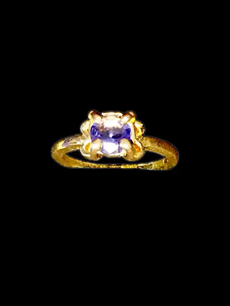 Anillo Dorado Piedra Morada Acero Quirurjico Inoxidable