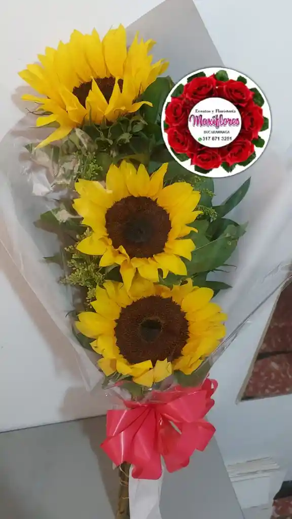 Ramo De Mano Con Girasoles