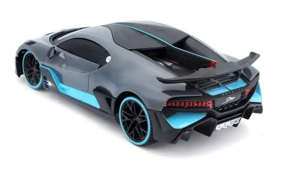 Carro A Escala 1/24 Bugatti Divo Luces Y Sonido Maisto
