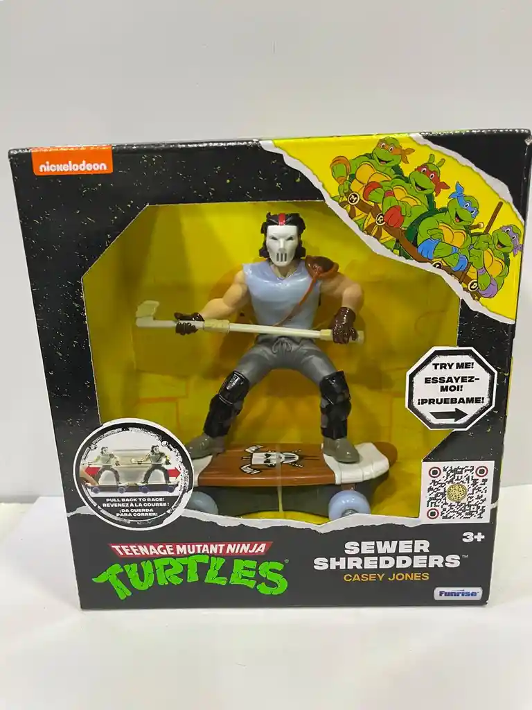 Figura Tortuga Ninja En Patineta Con Impulso Casey Jones