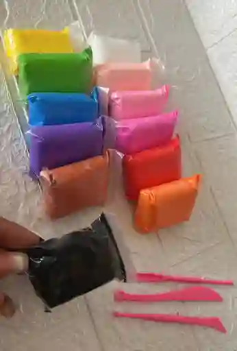 Fomi Moldeable Super Light Clay X12