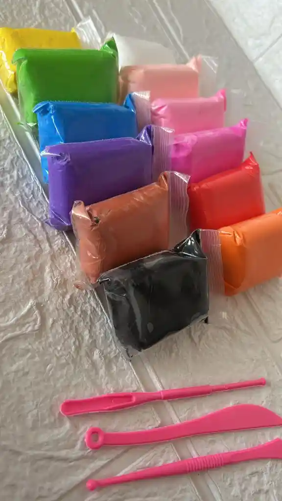 Fomi Moldeable Super Light Clay X12