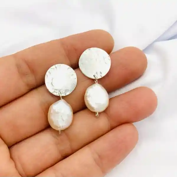Aretes De Plata Y Perlas Planas