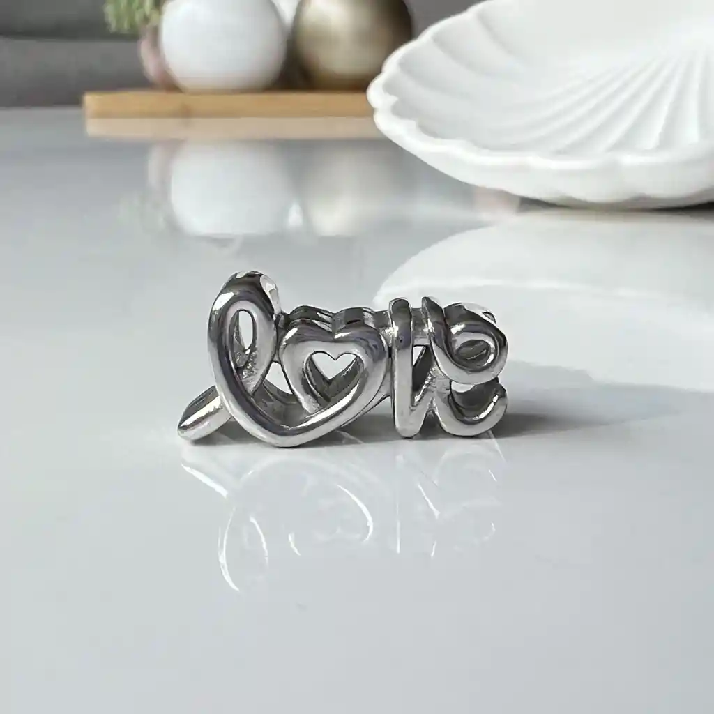 Charm Letras Love Plata