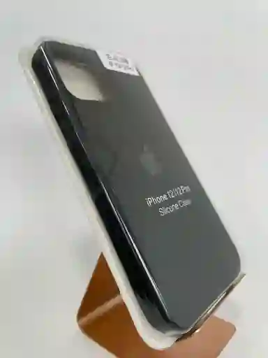 Silicon Case Iphone 12/12 Pro/ Negro