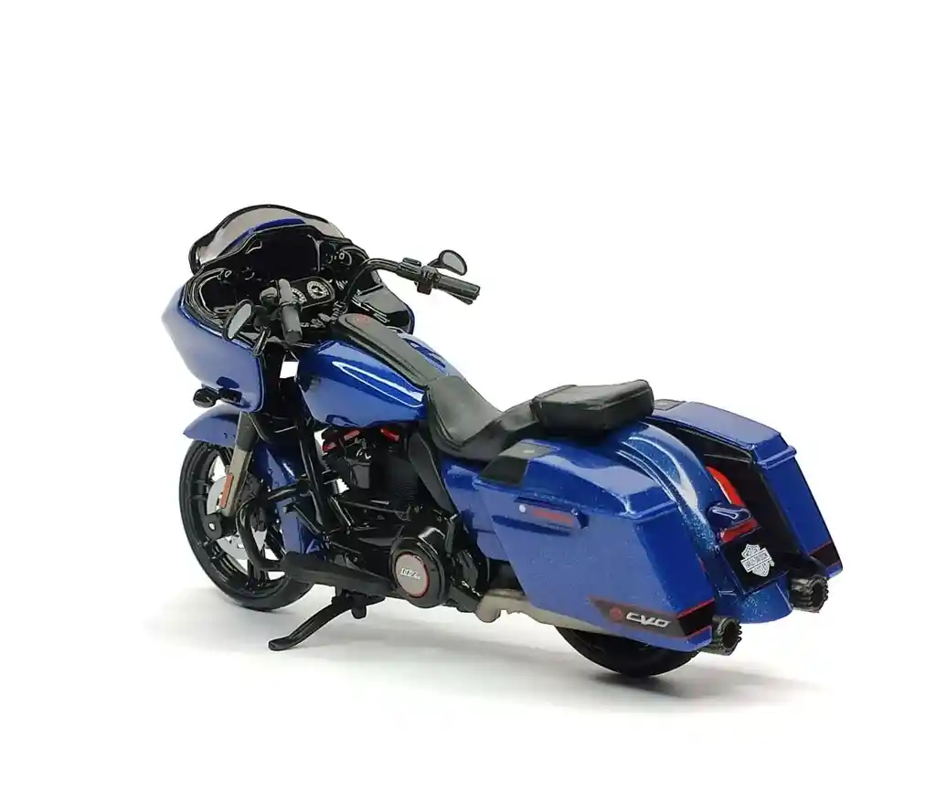 Moto A Escala Harley 1:18 Cvo Road Glide 2022