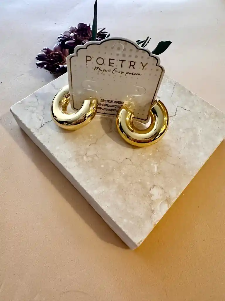 Aretes Hoops Liso Dorado
