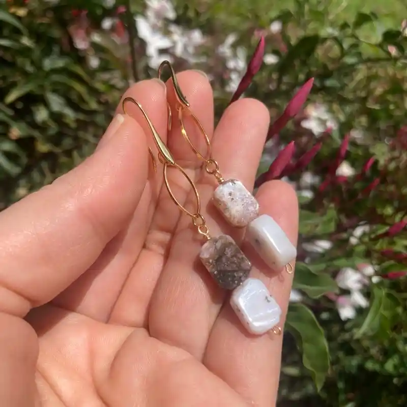 Aretes Dorados Con Piedra Rodocrosita