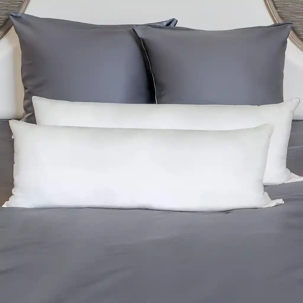 Set X2 Almohadas King Siliconadas 135x50cm Hogareto