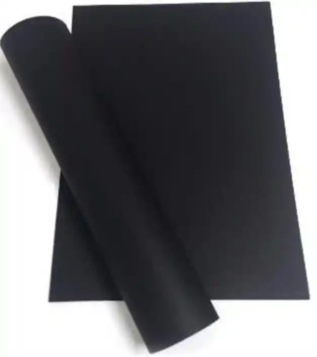 Cartulina 1/8 Negro