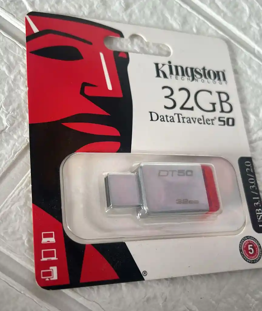 Memoria Usb Kingston Dt50 32gb .