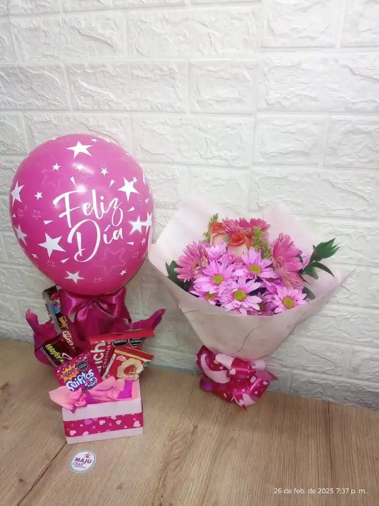 Combo Flores Y Dulces Especiales Mujer Mia