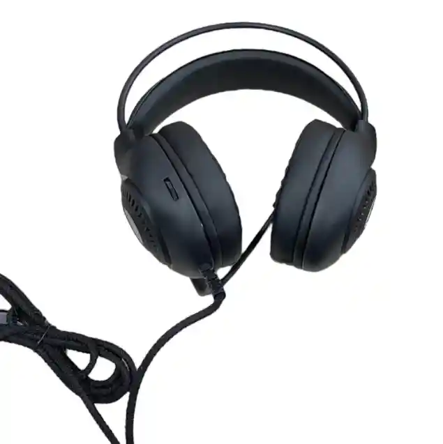 Audífonos Tipo Diadema Luces Rgb Entrada 3.5mm Hg01