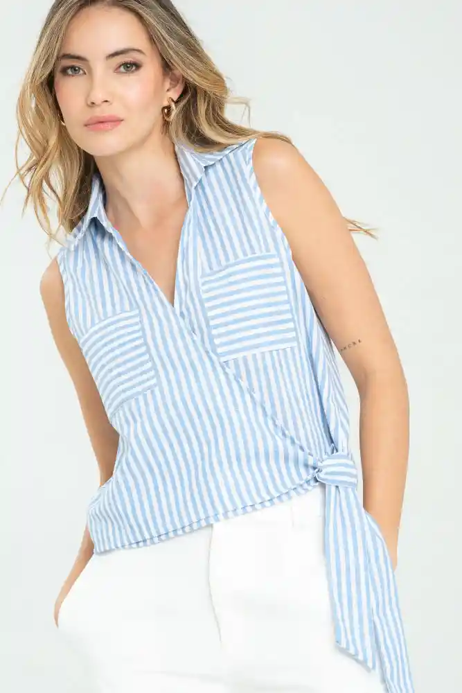 Blusa Stripes Ford Color Azul Claro Talla S
