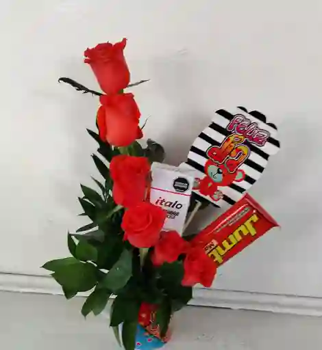 Un Pocillo, 6 Rosas, Unas Almendras, Una Jumbo, Tarjeta