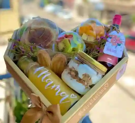 Regalo Madres -anchetas- Desayuno Sorpresas-regalos-cumpleaños-aniversario-amor Y Amistad-dia Madres-dia De La Mujer-navidad-sanvalentin-flores-chocolates-arreglos Florale-peluches-fresas Con Chocolate-detalles - Dia Del Niño-anchetas Infantiles